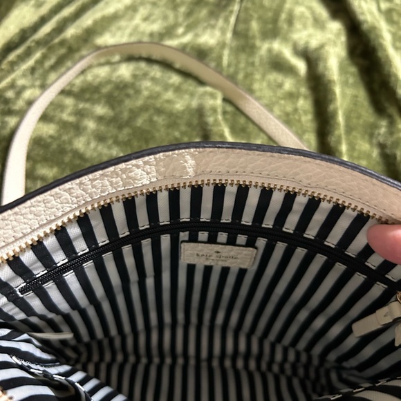 Kate Spade Ivory and Black Leather Crossbody Purse - Picture 5 of 10